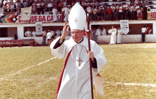 Nos 61 anos da Diocese, lembramos a homilia de Dom Alberto Etges, por ocasião dos 25 anos da Diocese